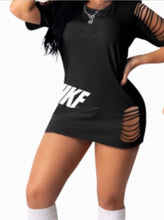 Load image into Gallery viewer, Sassy dresses
